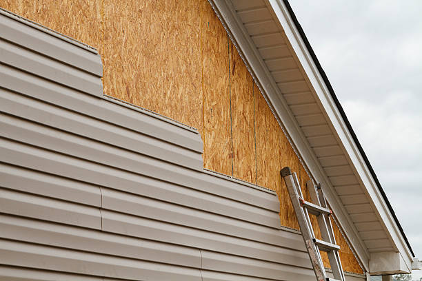 Professional Siding Replacement technician working in Harrellsville, NC